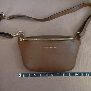 Poppy & Peonies Tan Crossbody Bag